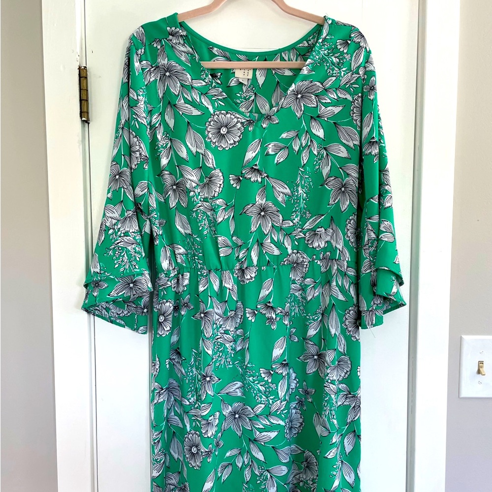 Green Floral Knee High Dress